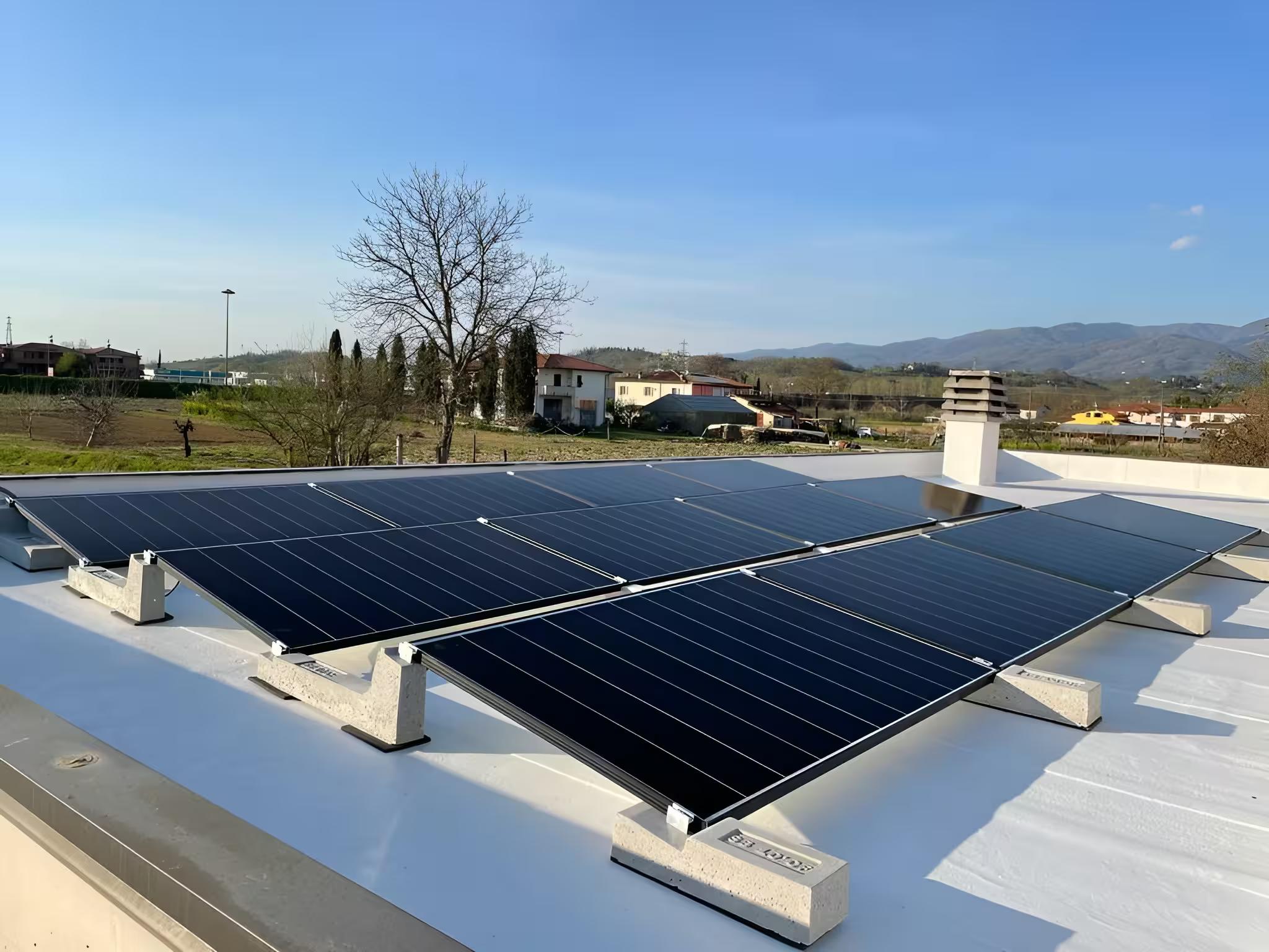 Impianto fotovoltaico su Tetto con Supporti